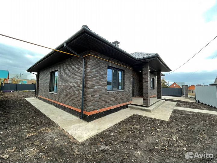 Пластиковые окна и двери на заказ без монтажа