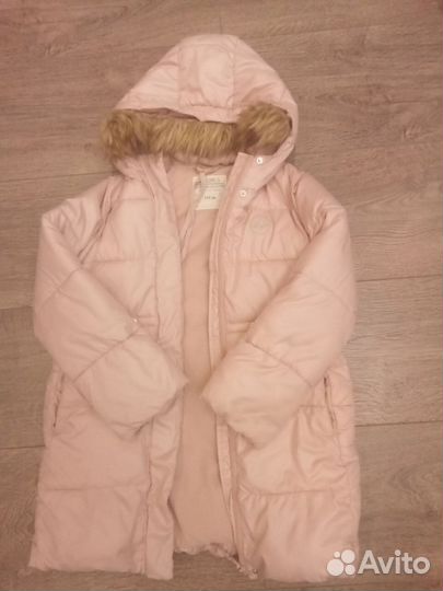 Пуховик на девочку