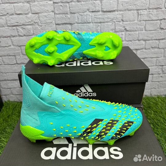 Бутсы adidas predator