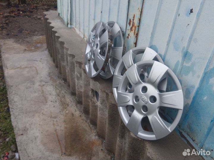 Продаю 4 колпака на лифан