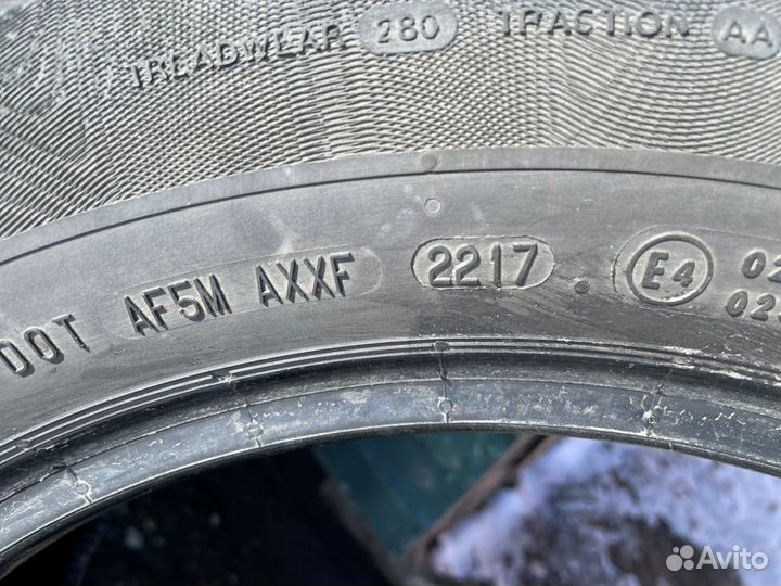 Continental ContiPremiumContact 2 215/60 R16