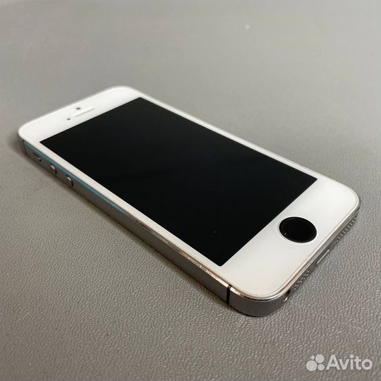 Смартфон Apple iPhone 5S 16 гб, 1 SIM, серый космо