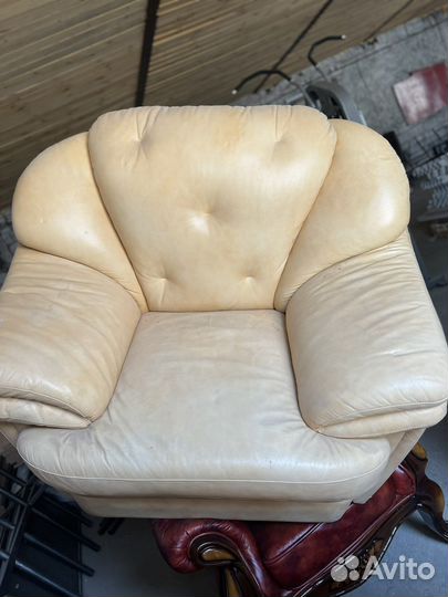 Кресло бу (кожа)