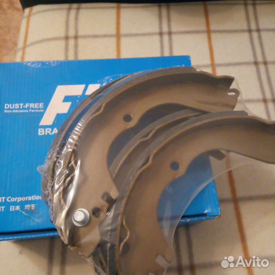 Тормозные колодки mitsubishi Аиртрек