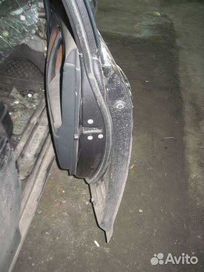 Передняя правая дверь тойота камри 40