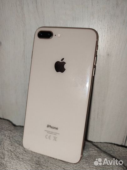 iPhone 8 Plus, 64 ГБ