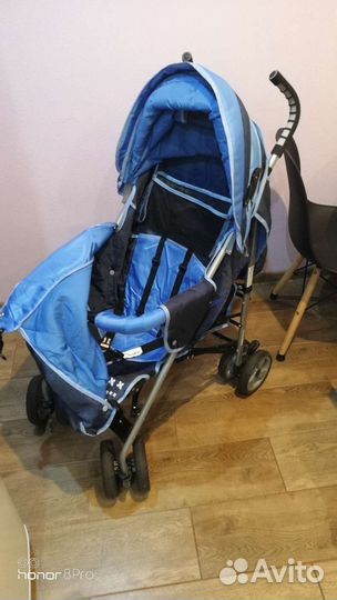 Прогулочная коляска трость