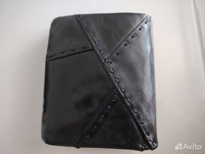 Мужское кожаное портмоне