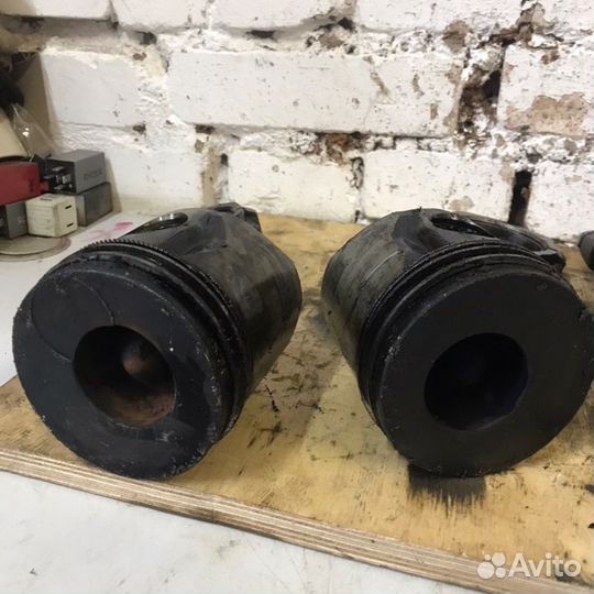 Поршень Ford Transit микроавтобус 2.5 1994-2000