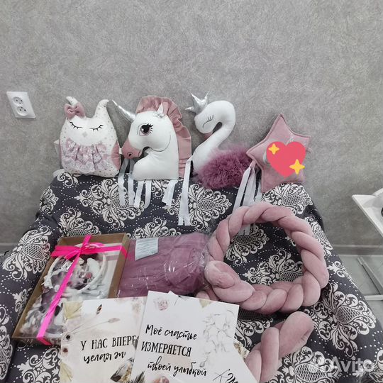 Набор в кроватку (балдахин, бортики, мобилка)