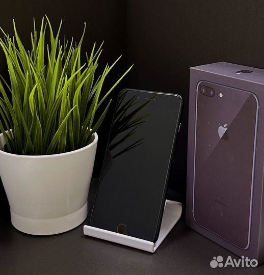 iPhone 8 Plus, 256 ГБ