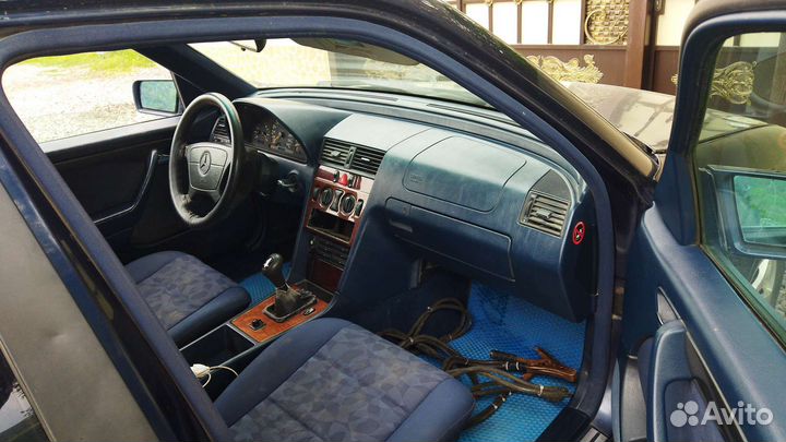 Бампер mercedes w202