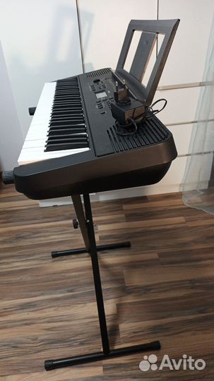 Синтезатор Yamaha PSR-E360B Black