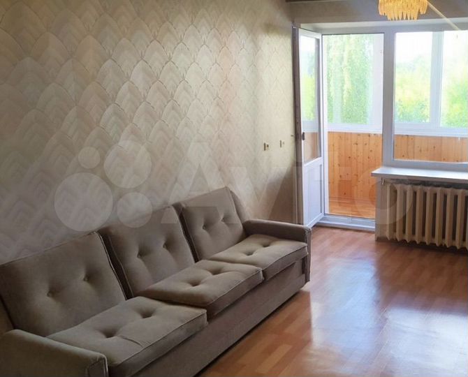 2-к. квартира, 50 м², 3/9 эт.