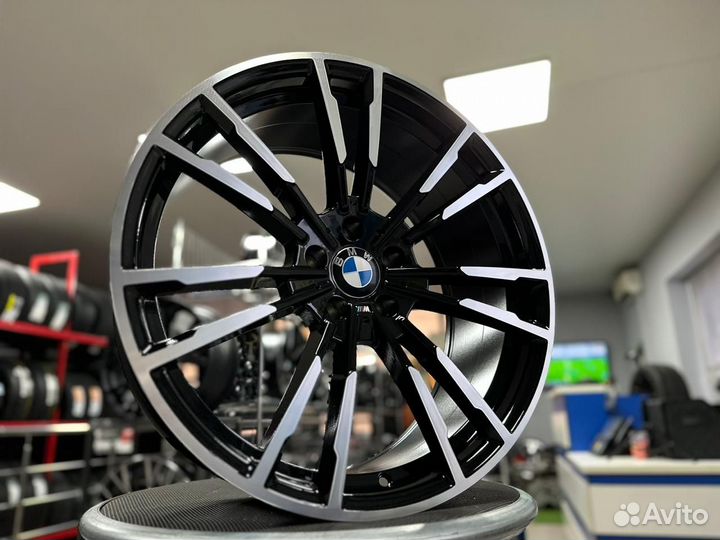 Диски литые R20 BMW 7 новые разноширокие