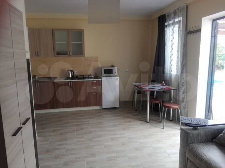 Дом 35 м² на участке 9 сот.