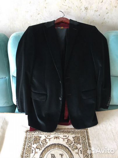 Брючный костюм