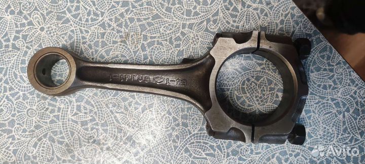 Шатун Nissan primera Serena blurbird sr20de