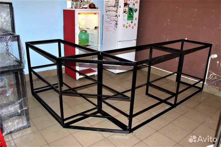 Барные стойки. Художественная резка металла