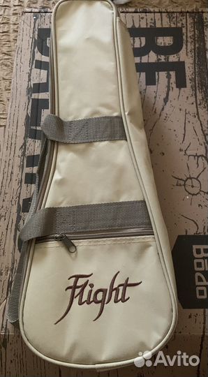 Укулеле с чехлом Flight
