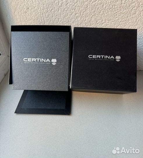 Часы женские certina