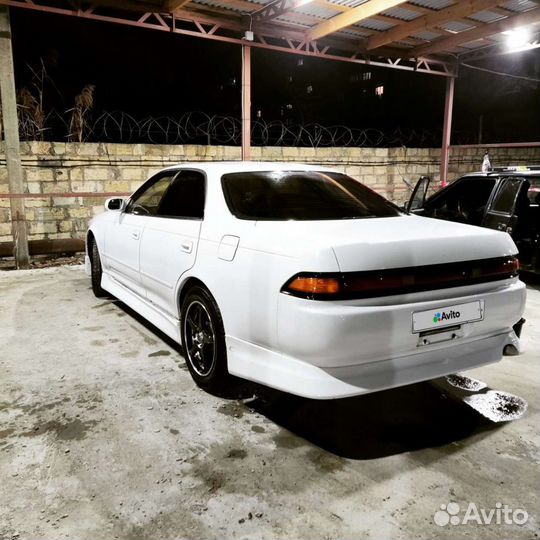 Toyota Mark II 2.5 AT, 1993, битый, 1 000 км