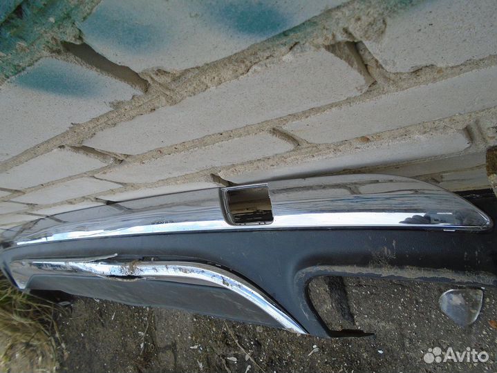 Mercedes GL 166 средн хром молдинг заднего бампер