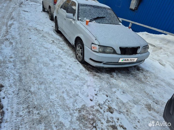 Toyota Cresta 2.0 AT, 1997, битый, 200 000 км