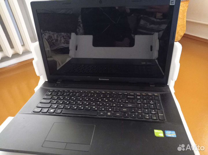 Ноутбук Lenovo G700/G710