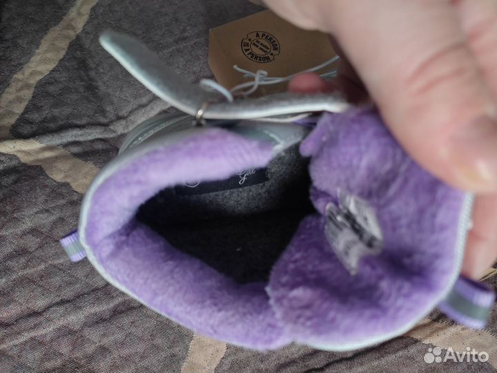 Новые ботинки на шерстяной подкладке 20 см. стельк