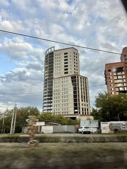 Здание, 15900 м², готовность 60