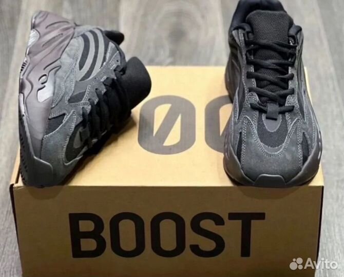 Кроссовки мужские Adidas Yeezy Boost 700 41р