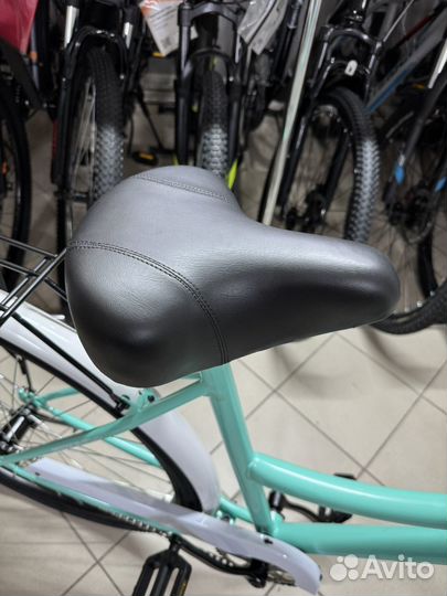 Новый дорожный женский велосипед forward 28”