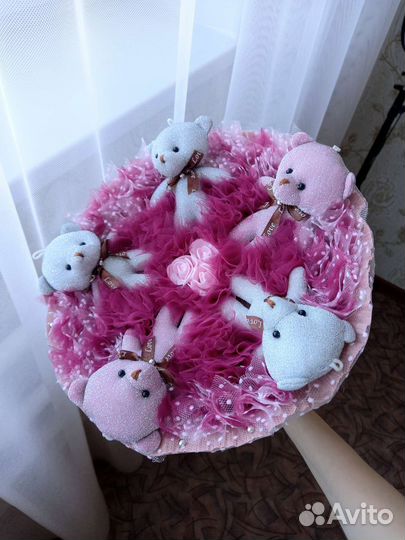 Букет из игрушек мишек / подарок девочке девушке