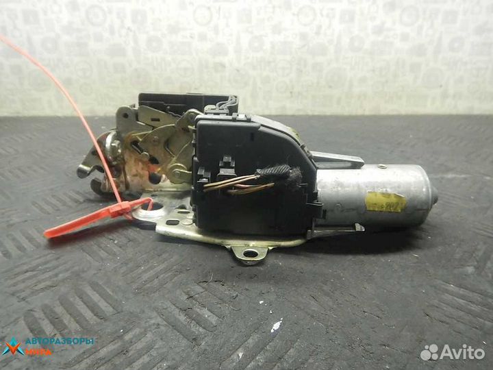 Замок багажника Mercedes-Benz E-Класс A2107400836