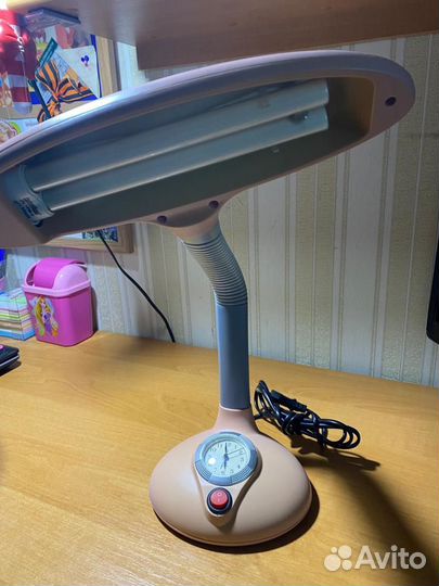 Лампа настольная