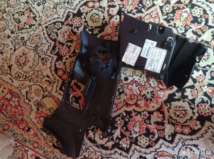 Рамка противотуманной фары Правая для BMW X1 F48