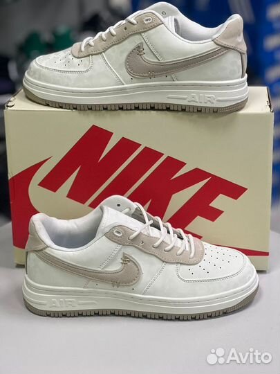 Кроссовки Nike Air Force 1