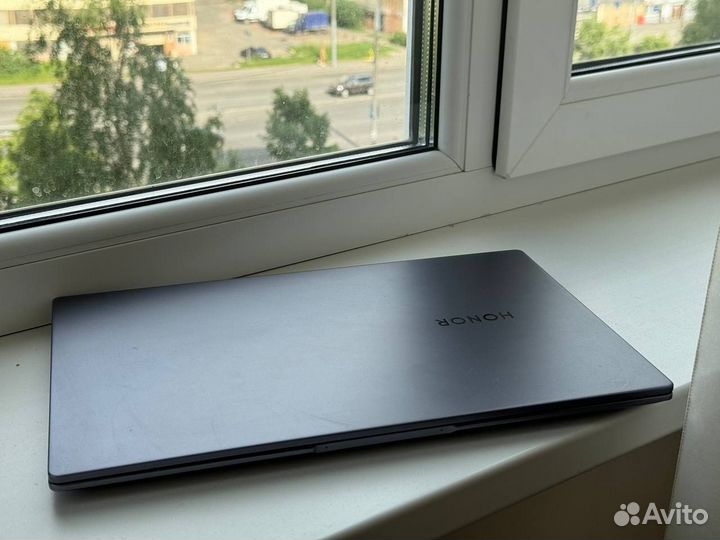 Honor magicbook X 15 intel core i5