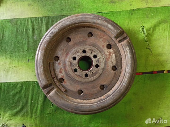 Маховик DSG 6 LUK 415049409