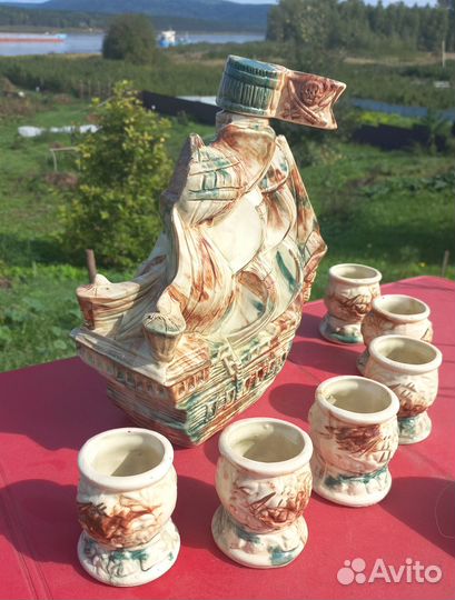 Корабль-бутылка для декора