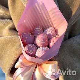 Клубничный букет