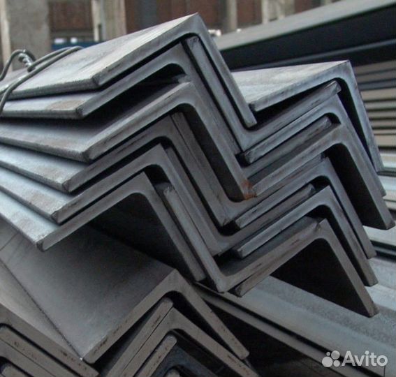 Угoлoк мeтaлличeский