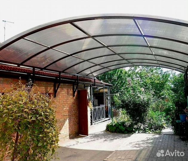 Навесы из поликарбоната под авто