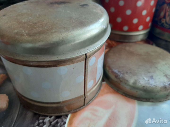 Советские Жестяные Банки