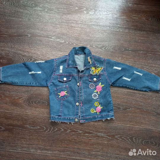 Джинсовая куртка