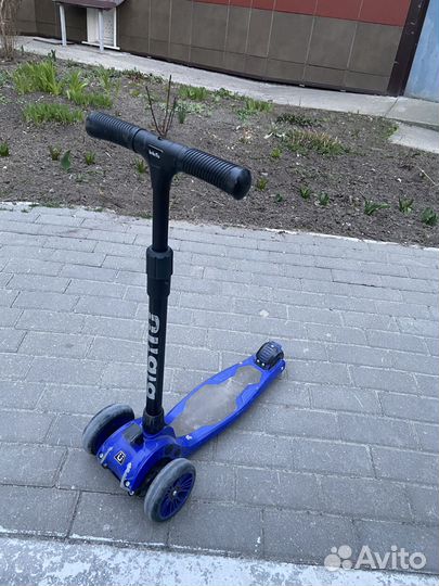 Самокат детский трехколесный бу