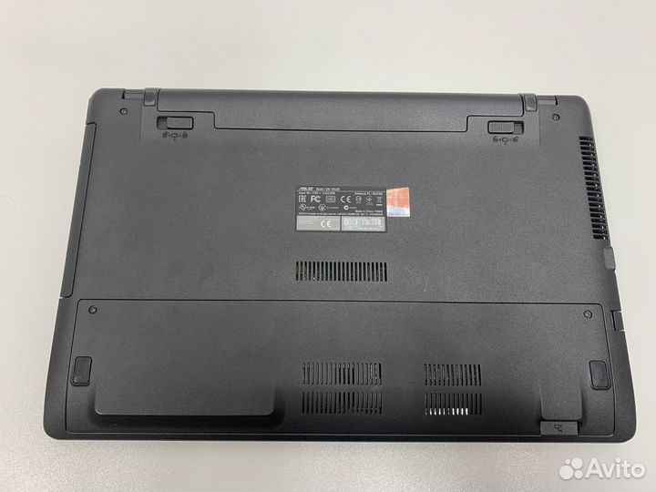 Ноутбук asus X552M