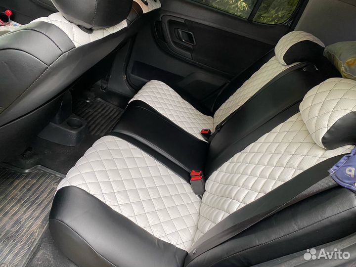 Авточехлы Рено Дастер 2