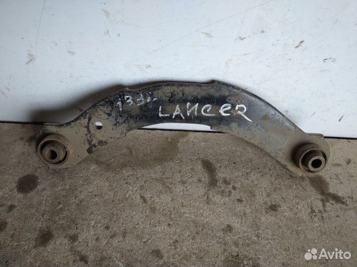 Рычаг задний правый Mitsubishi Lancer CX 2007-2017